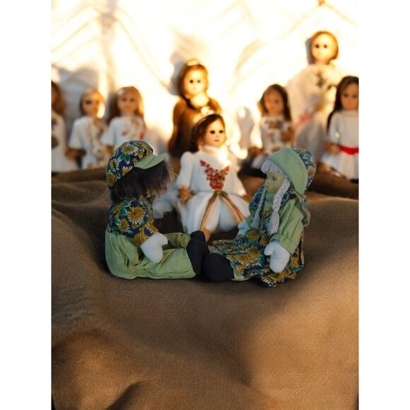 Vintage Boy & Girl Porcelain Cloth Dolls Sunflower Outfits Farmhouse Decor - Picture 6 of 9